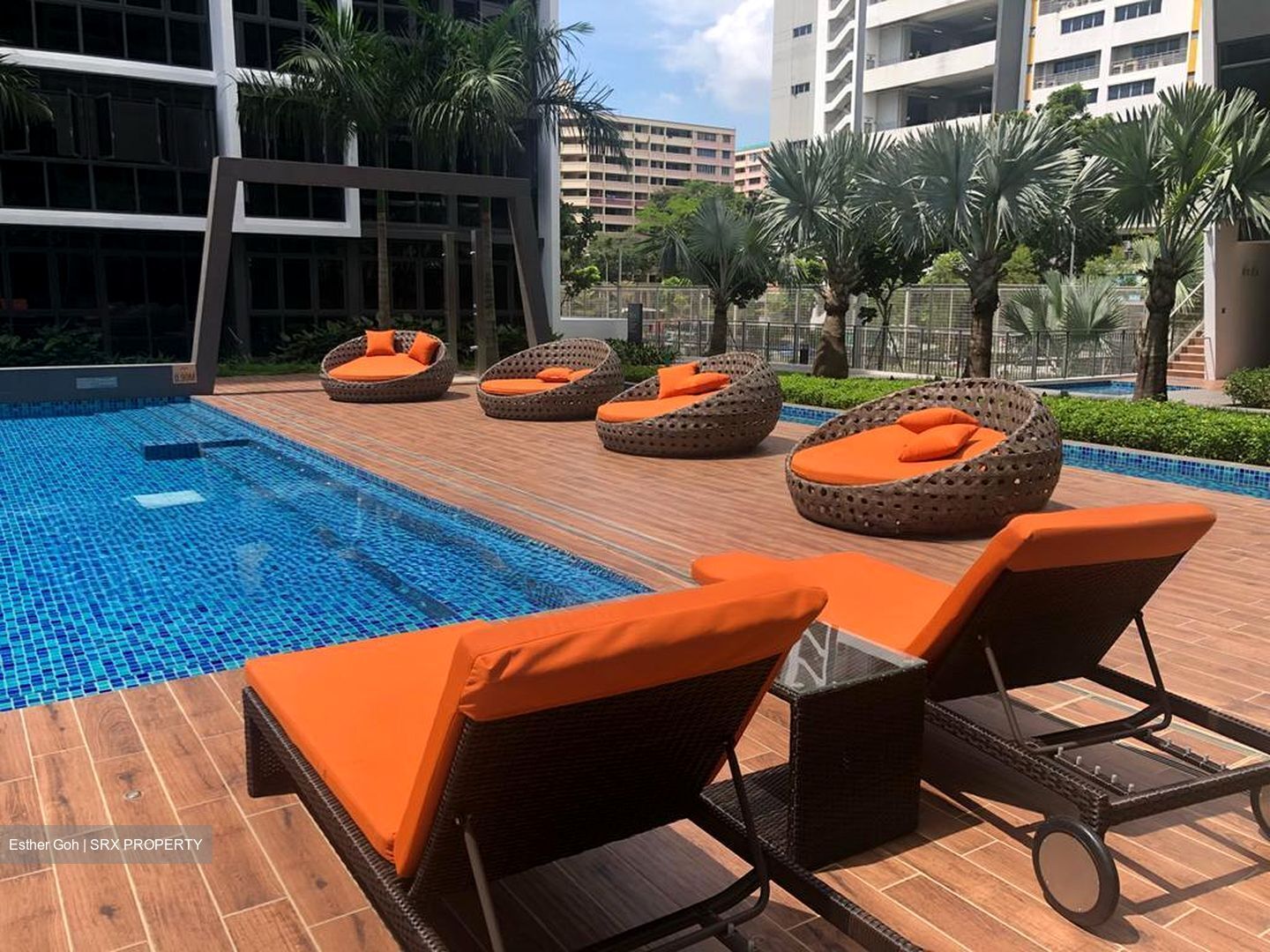 Symphony Suites (D27), Condominium #565650321
